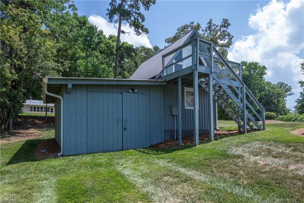 2113 Warf Road Property Photo 48