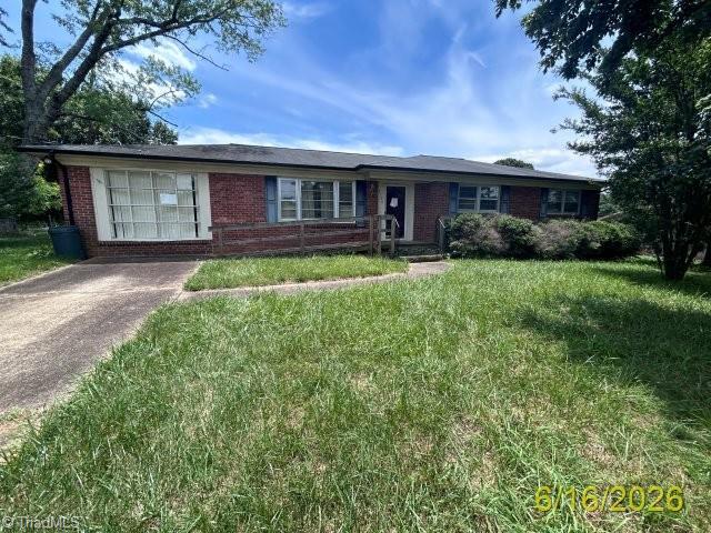 3196 Westview Street Property Photo 1