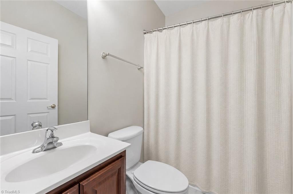 1004 Gretchen Lane # A Property Photo 18