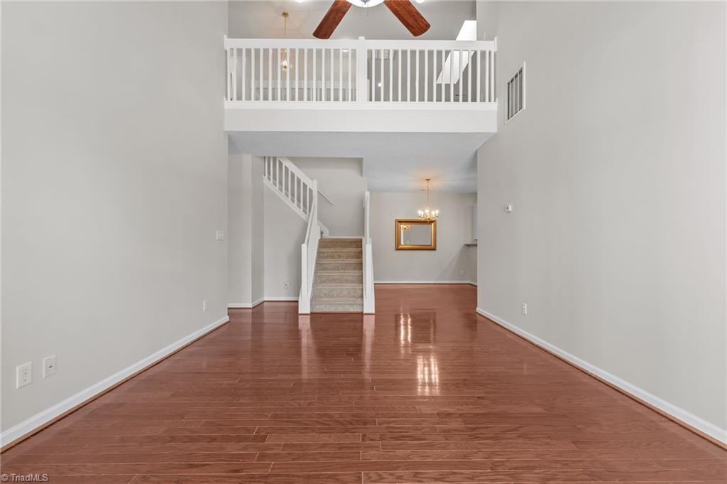1004 Gretchen Lane # A Property Photo 20