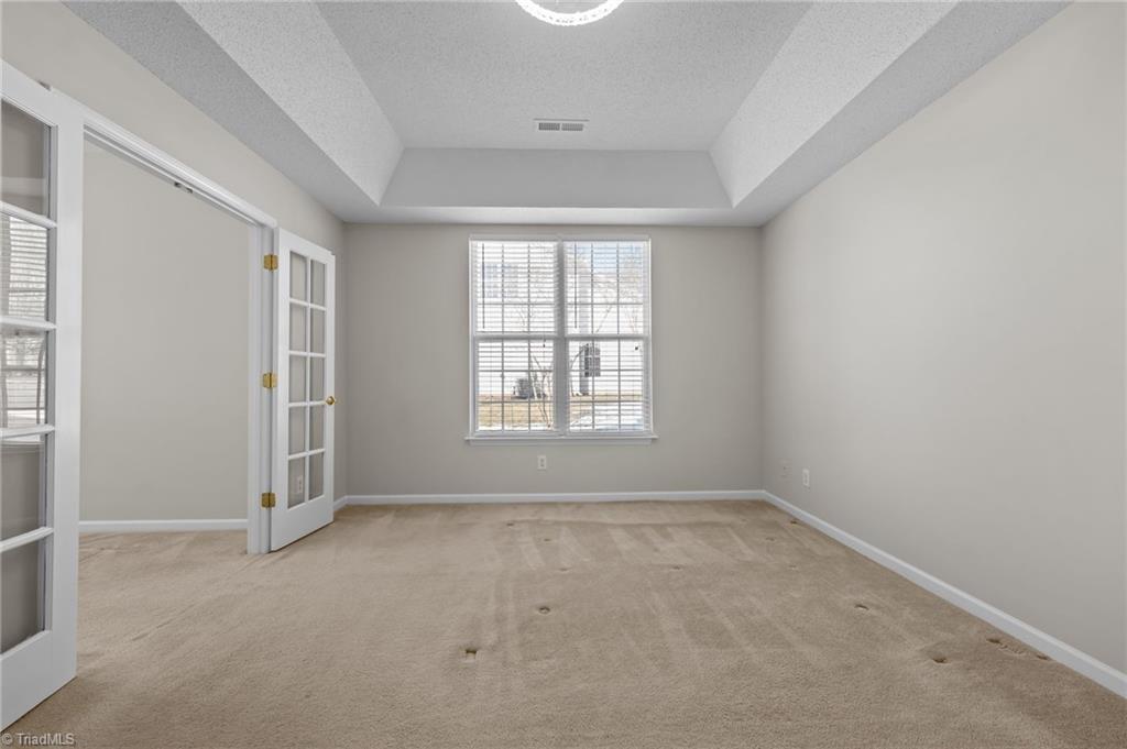 1004 Gretchen Lane # A Property Photo 23