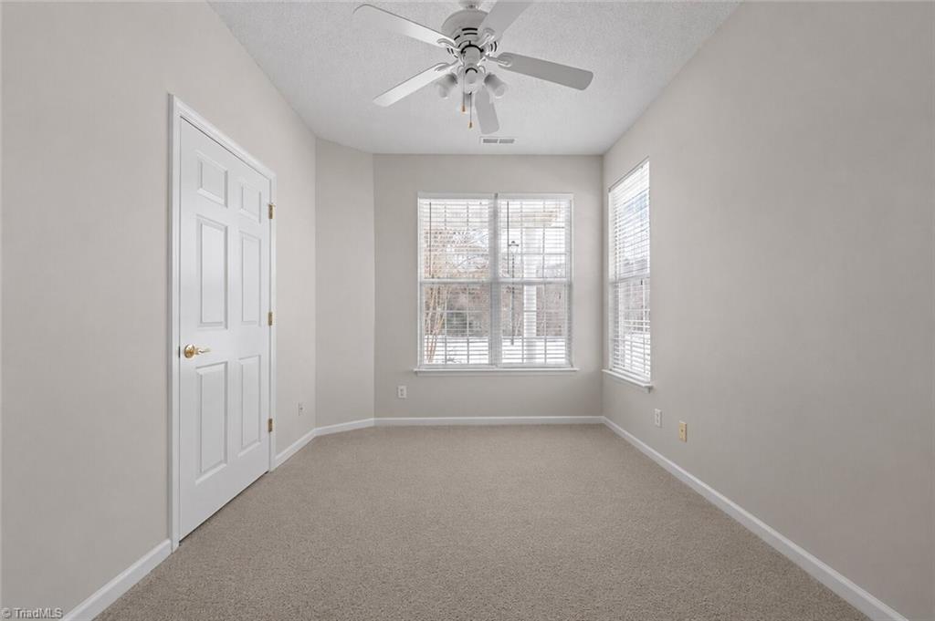 1004 Gretchen Lane # A Property Photo 37