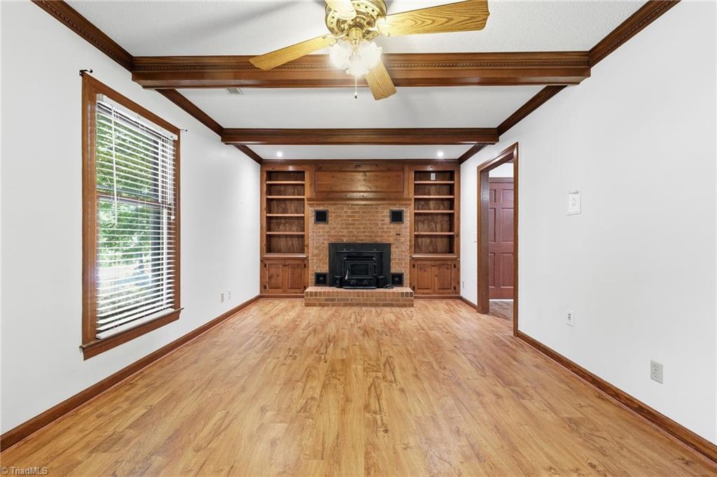 4302 Lawndale Drive Property Photo 6