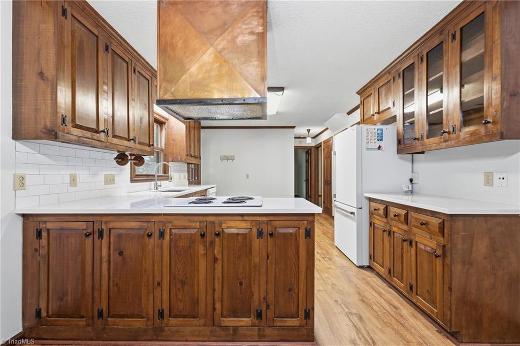 4302 Lawndale Drive Property Photo 13