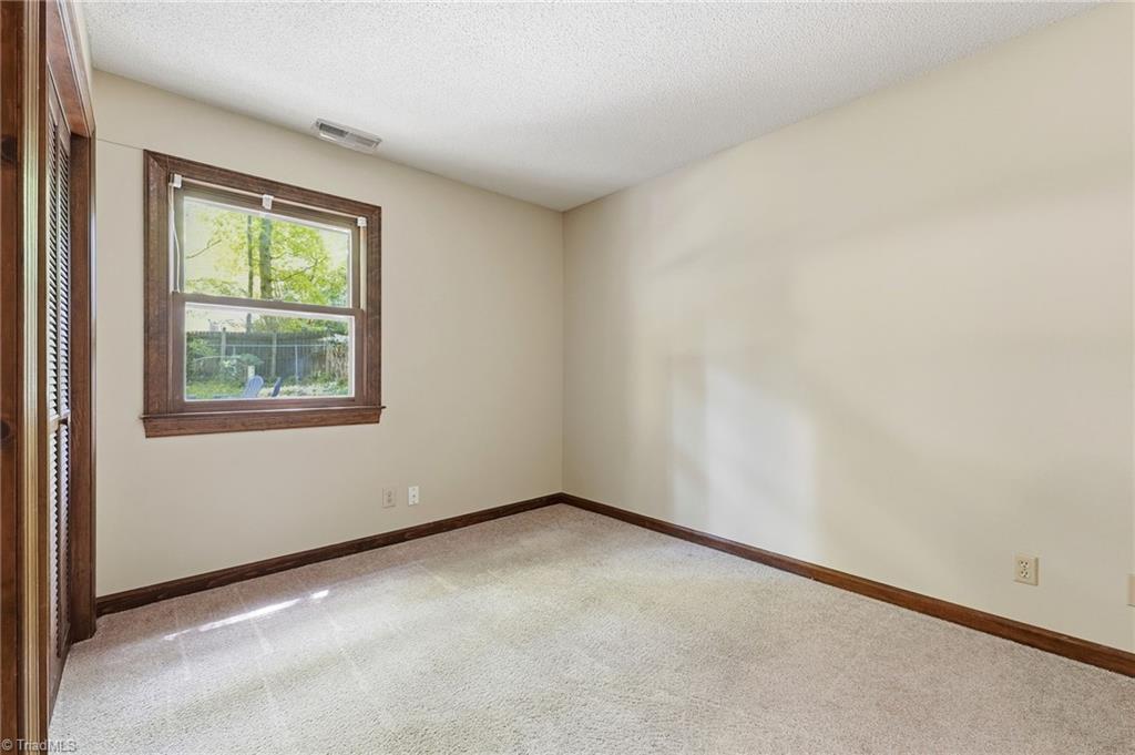 4302 Lawndale Drive Property Photo 20