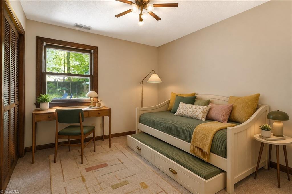 4302 Lawndale Drive Property Photo 21