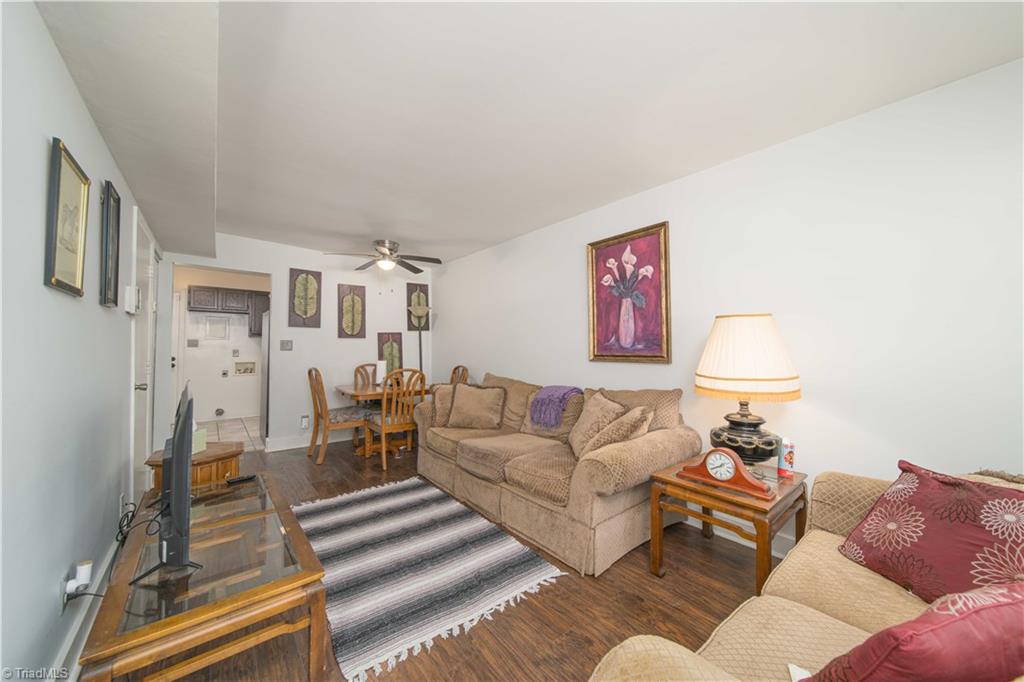 1929 Vantage Point Place Property Photo 3