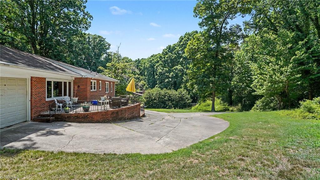 807 E Salisbury Street Property Photo 3