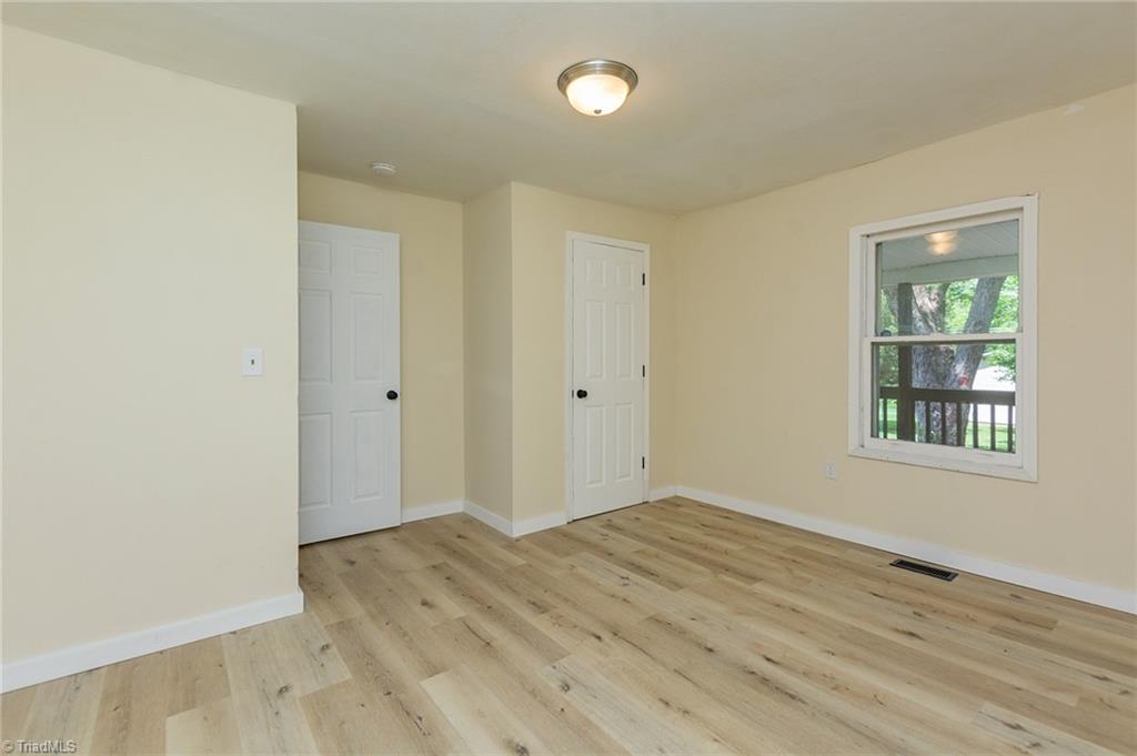 304 Phillips Street Property Photo 16