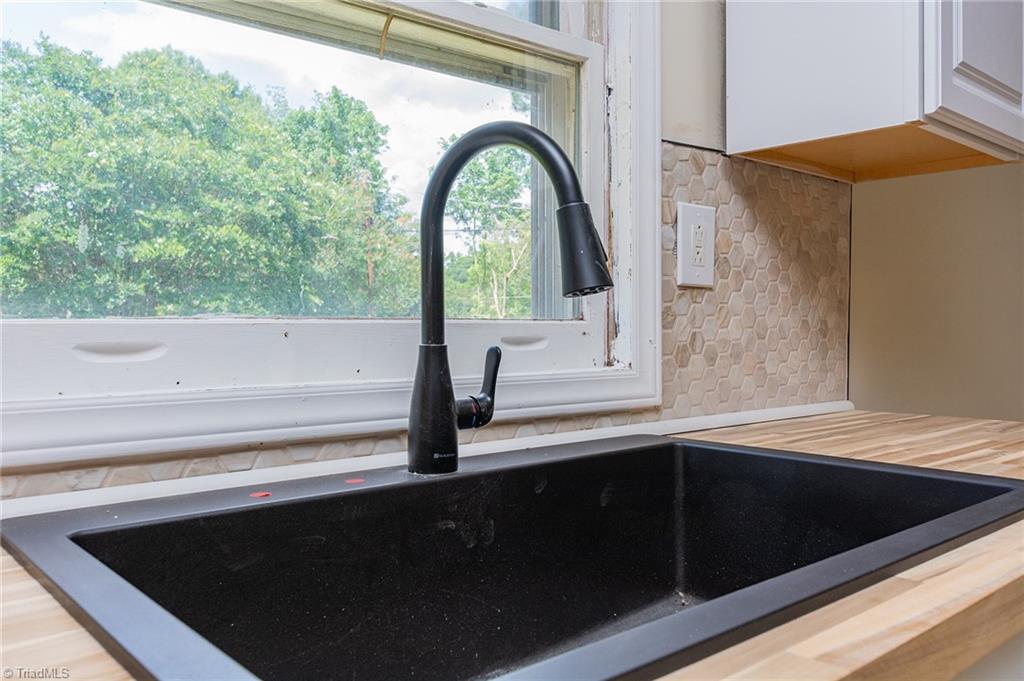 304 Phillips Street Property Photo 19