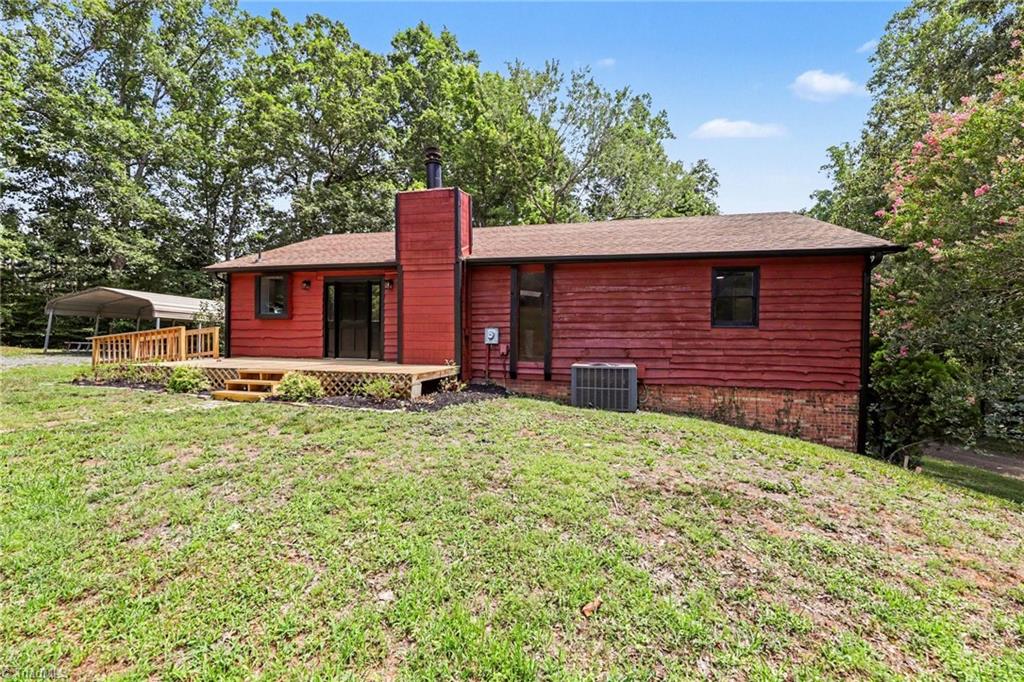 1030 Cross Creek Drive Property Photo 6