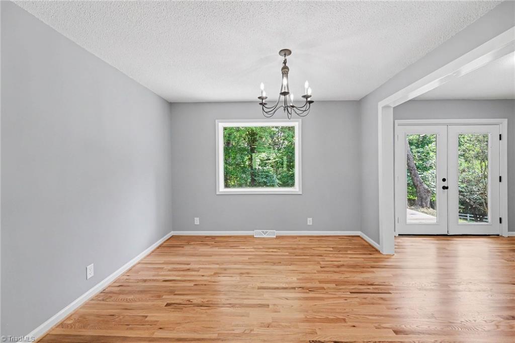1030 Cross Creek Drive Property Photo 15