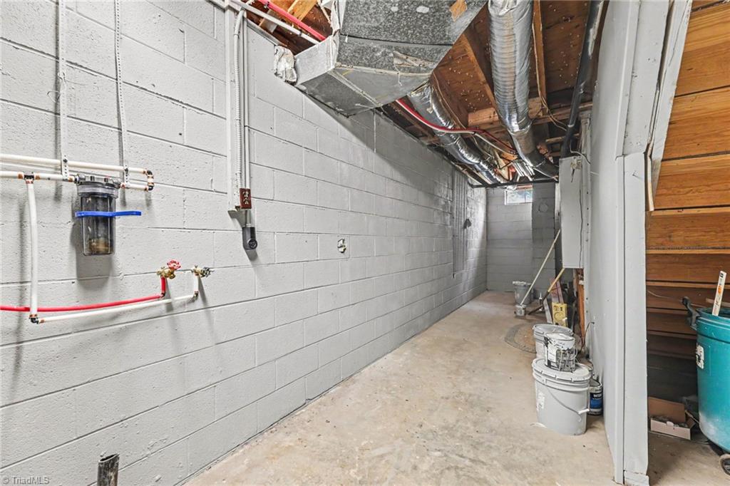 1030 Cross Creek Drive Property Photo 26
