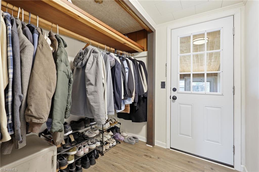 908 Boone Road Property Photo 24