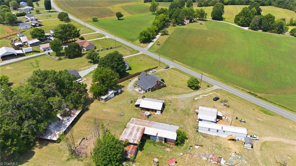908 Boone Road Property Photo 37