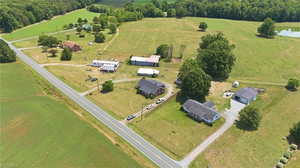 908 Boone Road Property Photo 39