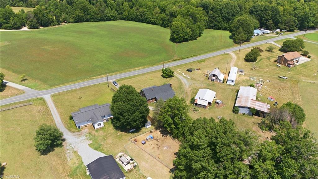 908 Boone Road Property Photo 40