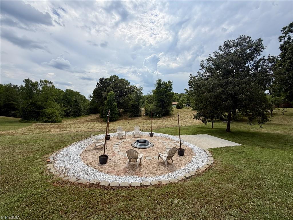 2935 Boones Cave Road Property Photo 11