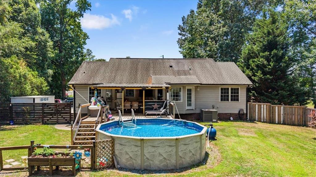 1906 Harris Drive Property Photo 32