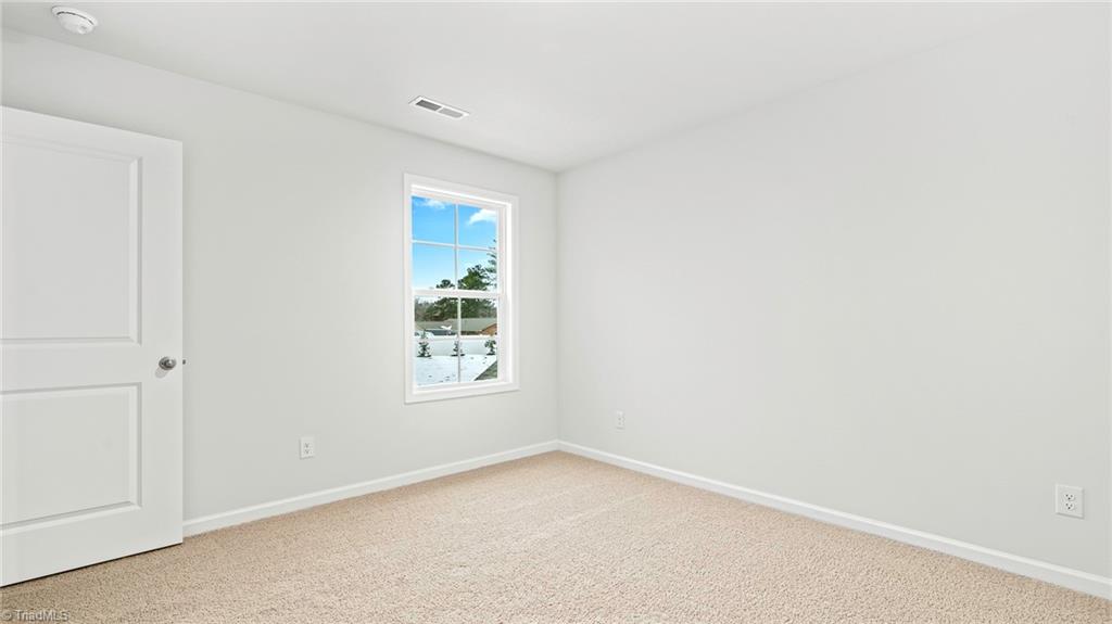 103 Silverpine Way Property Photo 14