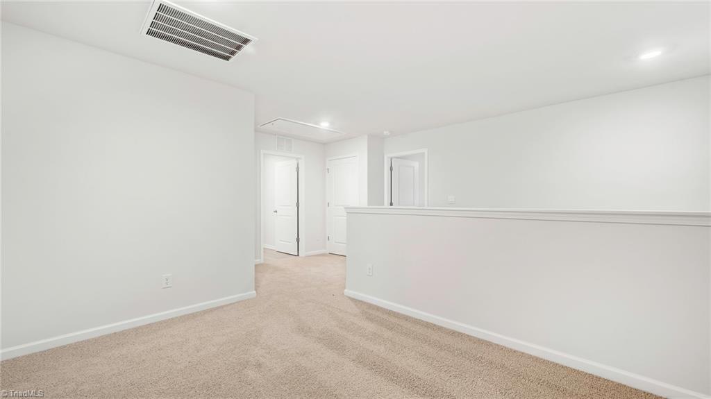 103 Silverpine Way Property Photo 16