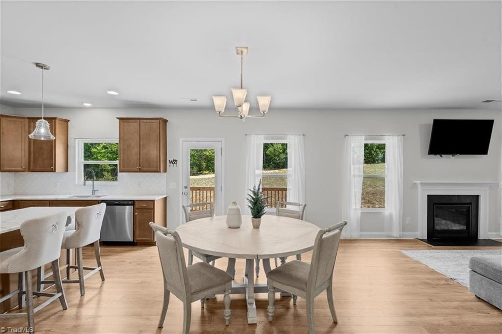 114 Laced Maple Court Property Photo 14