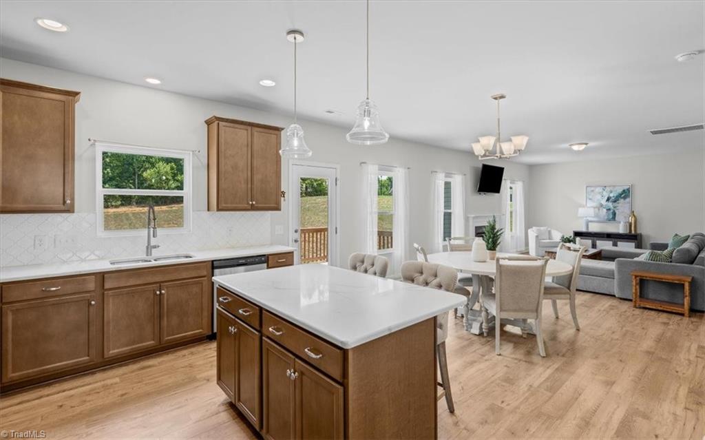 114 Laced Maple Court Property Photo 18