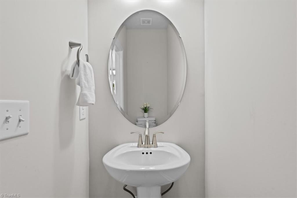 114 Laced Maple Court Property Photo 23
