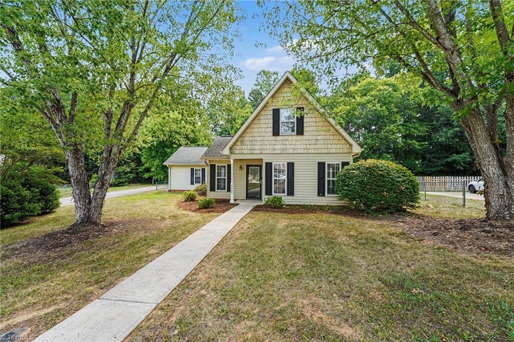 5400 Springhouse Farm Road Property Photo 2