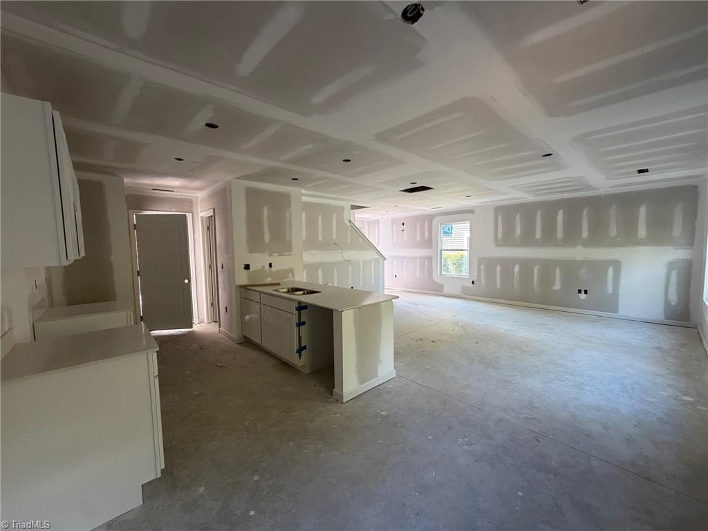 332 Poppy Court Property Photo 7