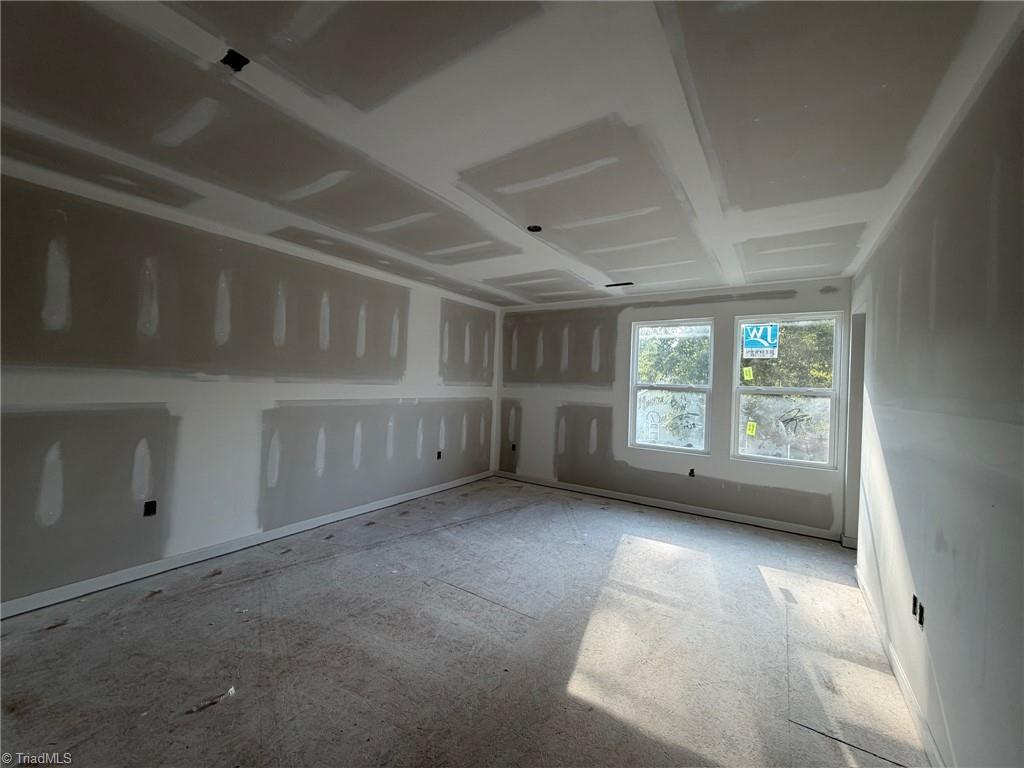 332 Poppy Court Property Photo 8