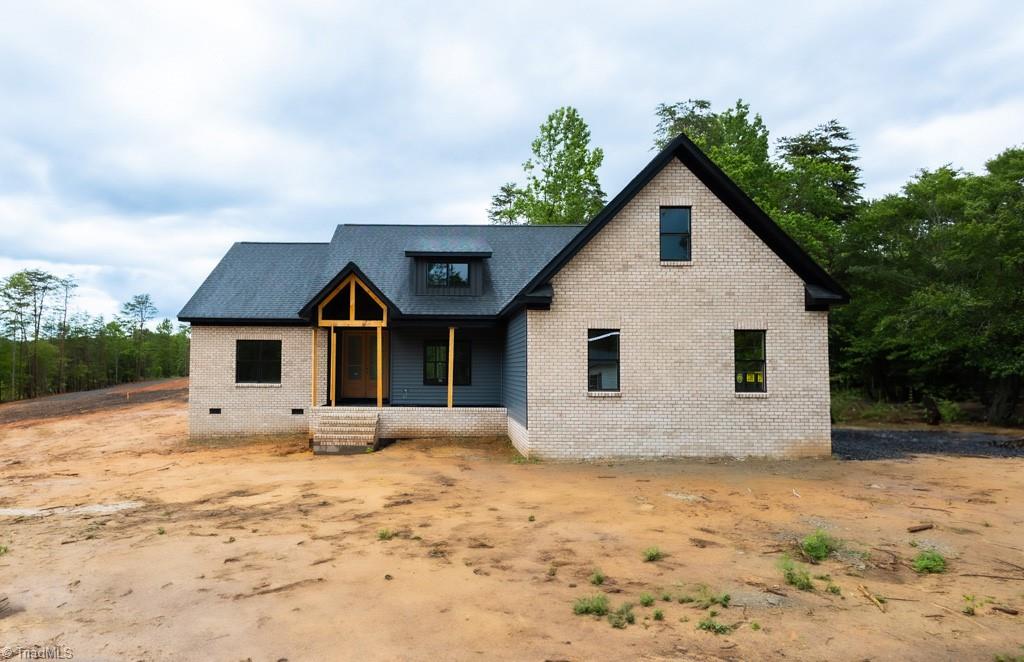 387 Vernon Road Property Photo