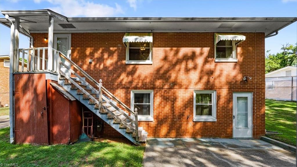 8 Armhurst Court Property Photo 33