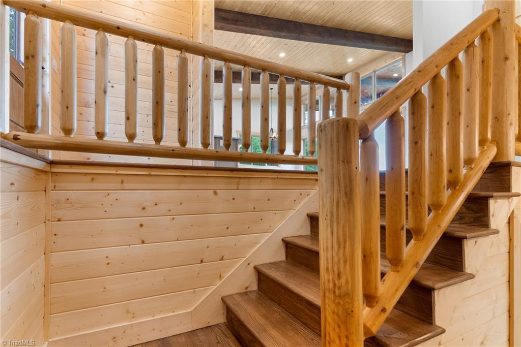 16 Bear Lodge Drive Property Photo 32