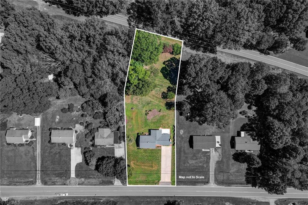 1540 W Harrison Street Property Photo 4
