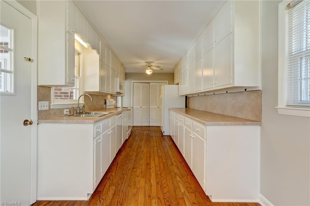 1540 W Harrison Street Property Photo 27