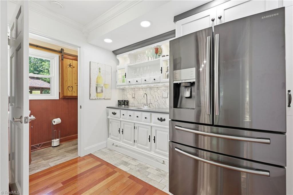 1065 Rest Road Property Photo 18