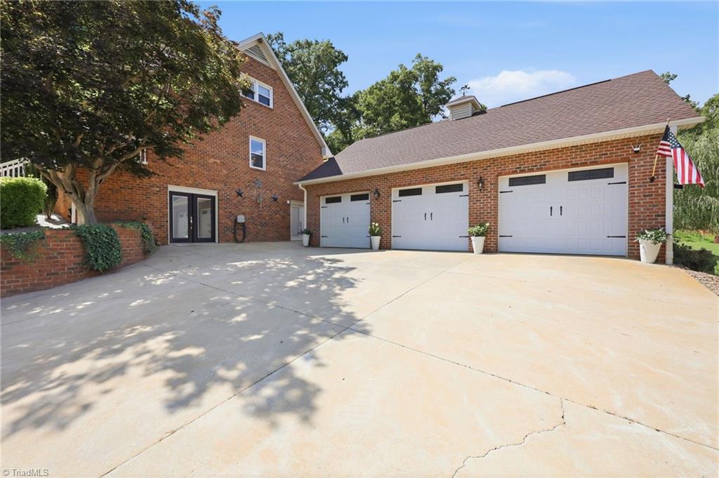 1065 Rest Road Property Photo 38