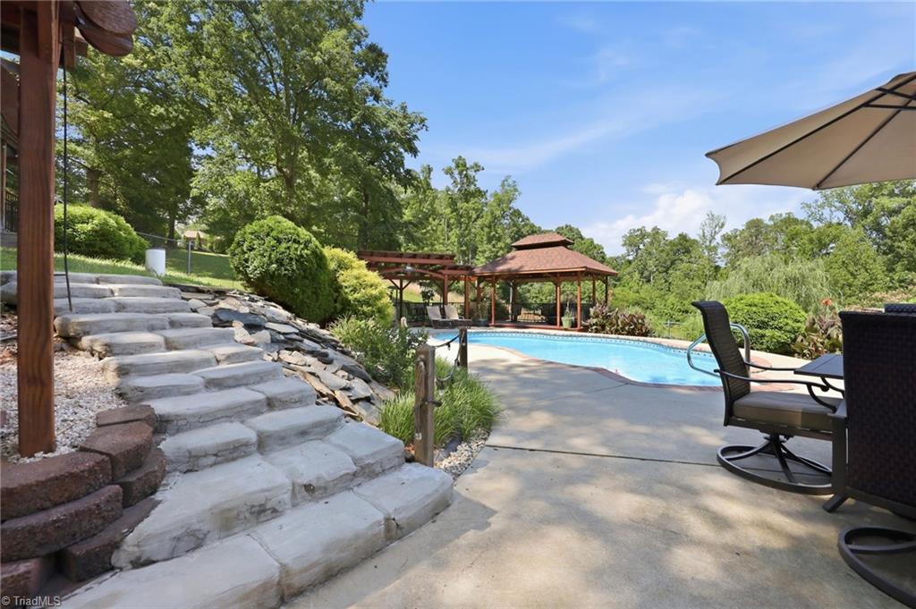 1065 Rest Road Property Photo 42
