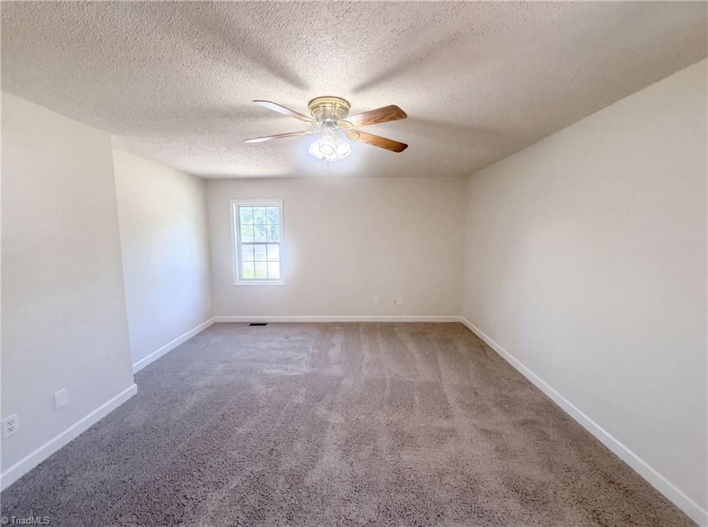 109 Briarcreek Drive Property Photo 4