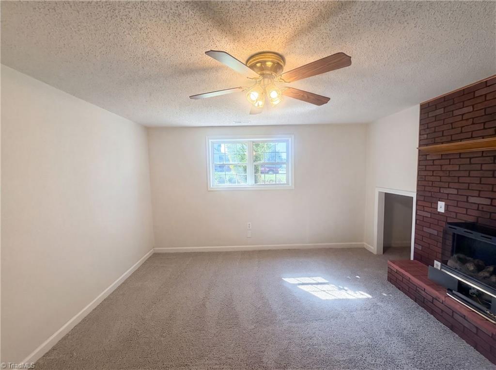 109 Briarcreek Drive Property Photo 7