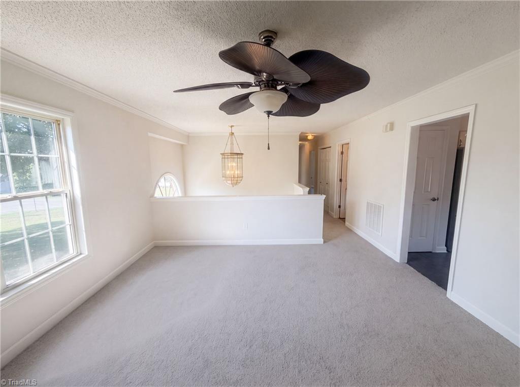 109 Briarcreek Drive Property Photo 12