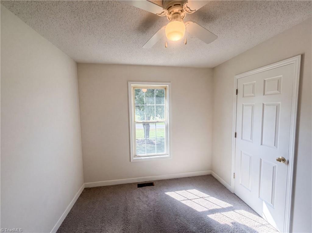 109 Briarcreek Drive Property Photo 13