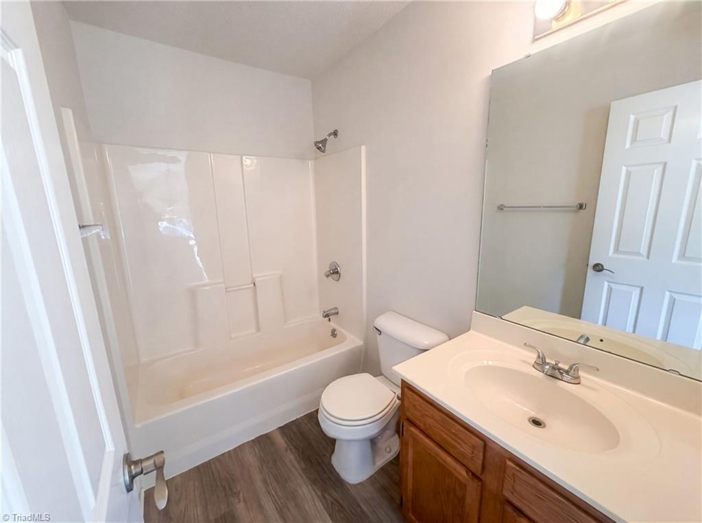 109 Briarcreek Drive Property Photo 14