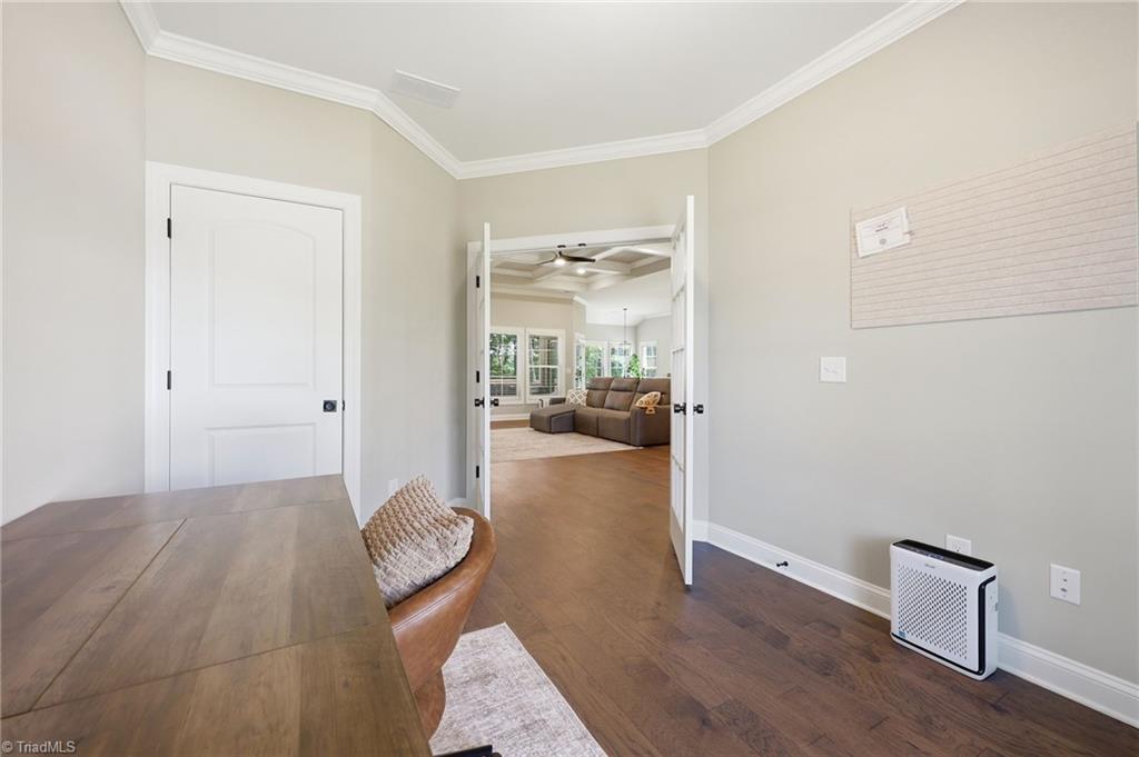 278 Vine Ridge Drive Property Photo 9