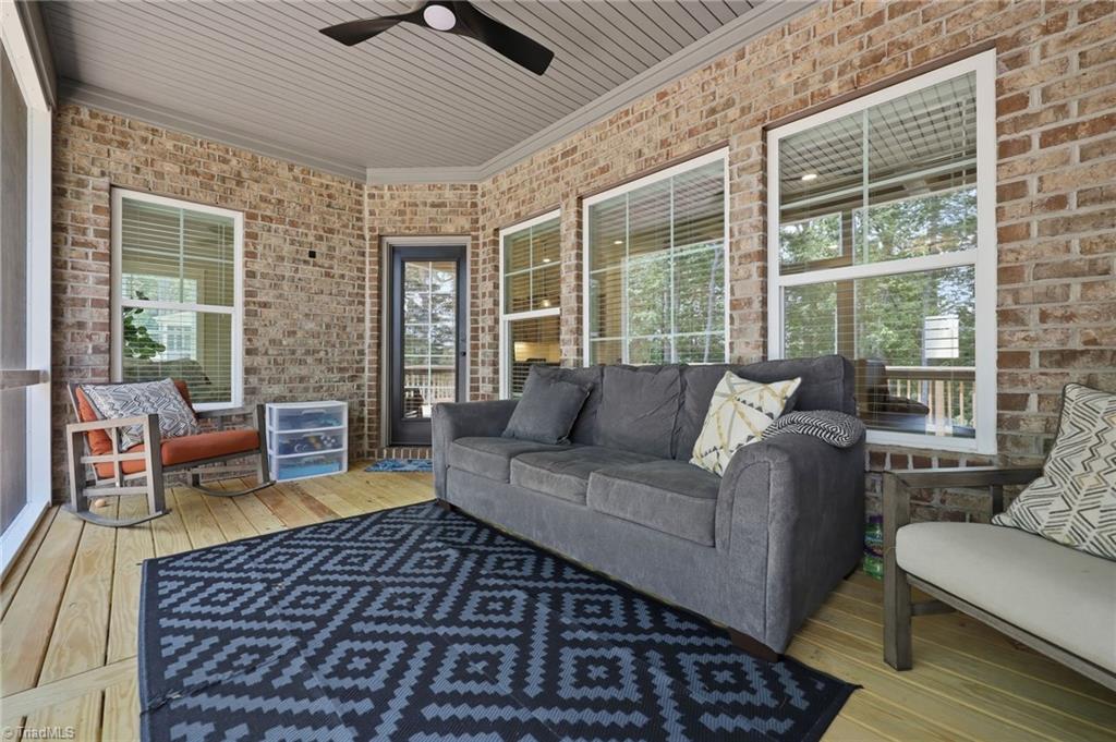 278 Vine Ridge Drive Property Photo 39