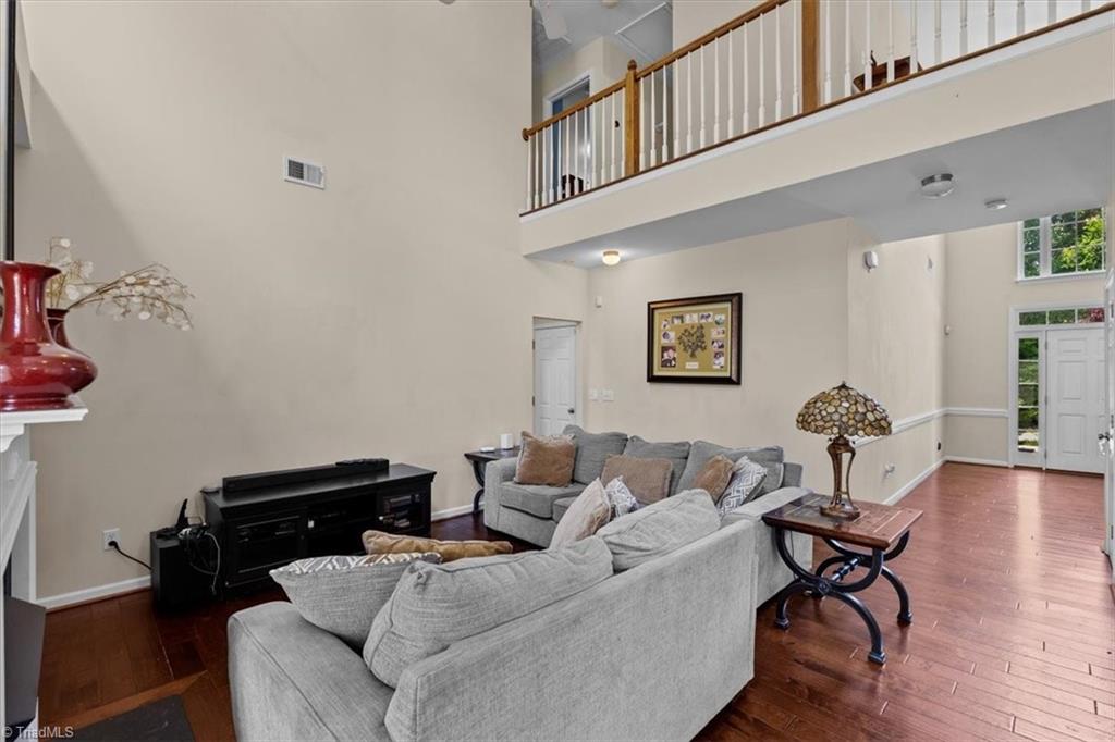 1905 Buckminster Drive Property Photo 7