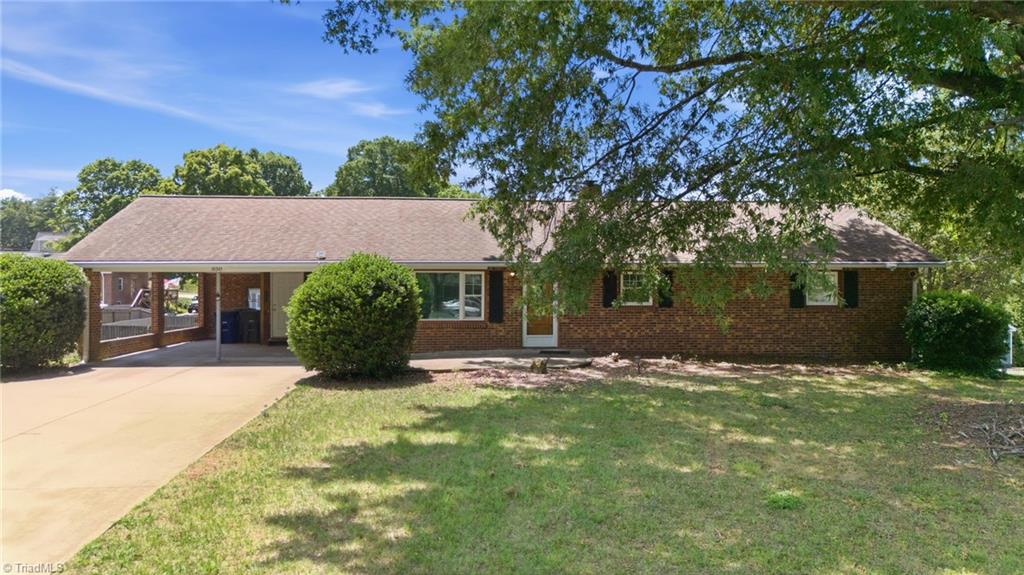 850 Minorcas Road Property Photo 1