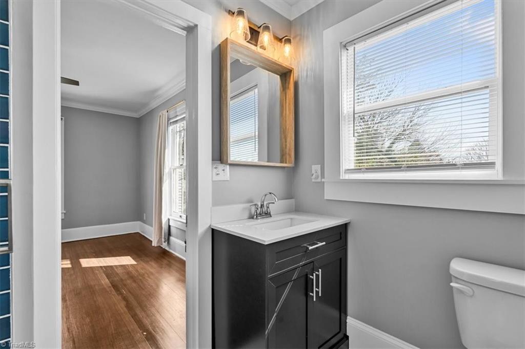 313 W Fisher Avenue Property Photo 11