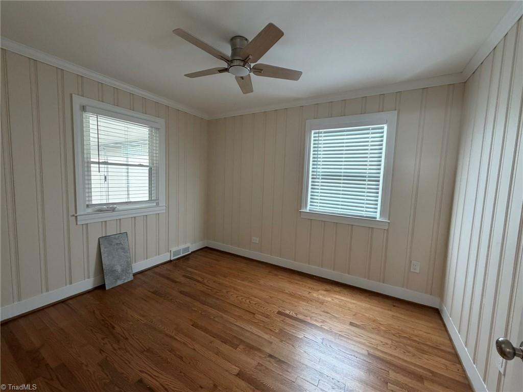 2421 Smithtown Road Property Photo 10